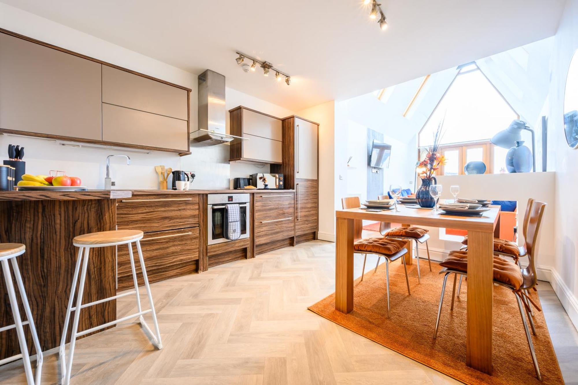 Llandaff Lofts By Ty Sa - 2 Bed With Terrace - Wifi Apartment Cardiff Bagian luar foto