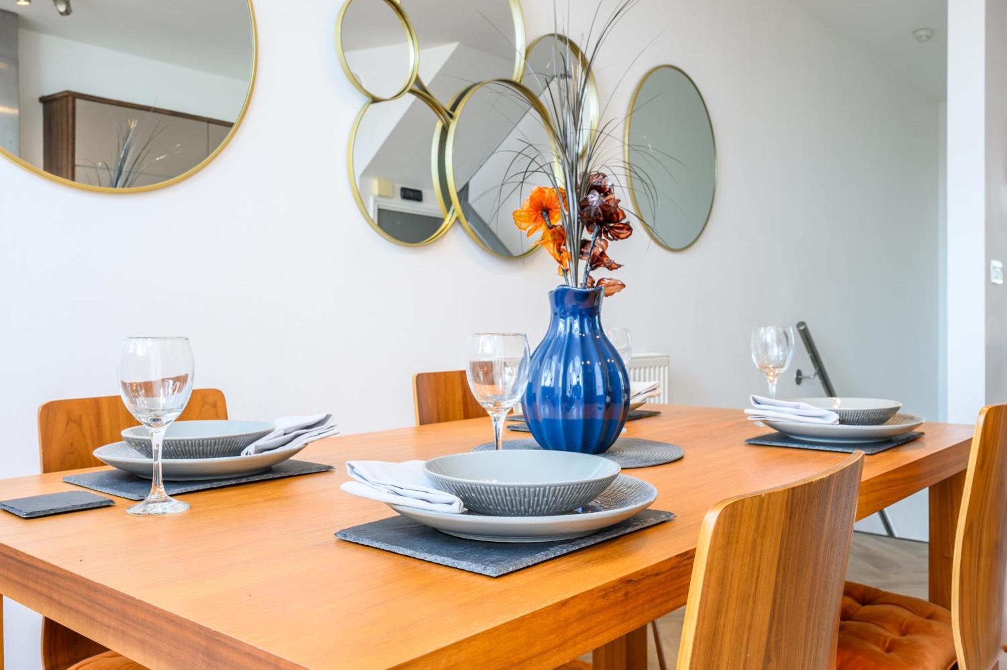 Llandaff Lofts By Ty Sa - 2 Bed With Terrace - Wifi Apartment Cardiff Bagian luar foto