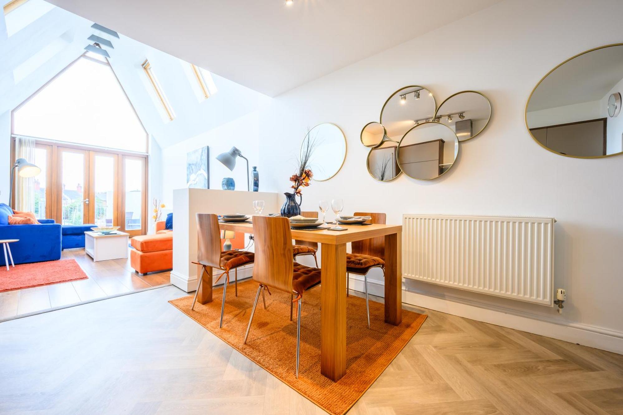 Llandaff Lofts By Ty Sa - 2 Bed With Terrace - Wifi Apartment Cardiff Bagian luar foto